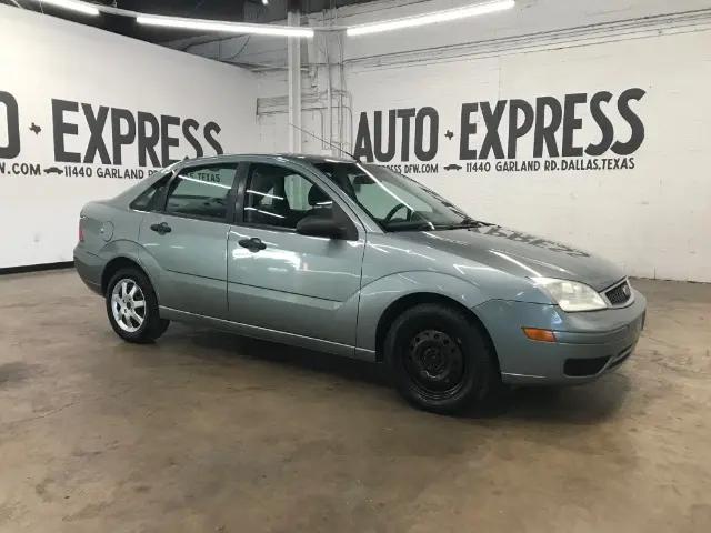 2005 Ford Focus ZX4 for sale in Dallas, TX
