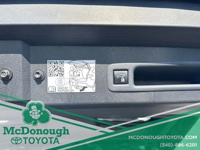 2024 Toyota Sienna XLE