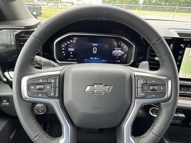 2026 Chevrolet Silverado 1500 4WD Crew Cab Short Bed RST