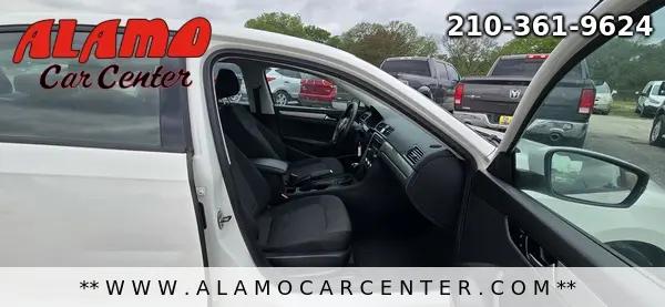 2012 Volkswagen Passat 2.5L S
