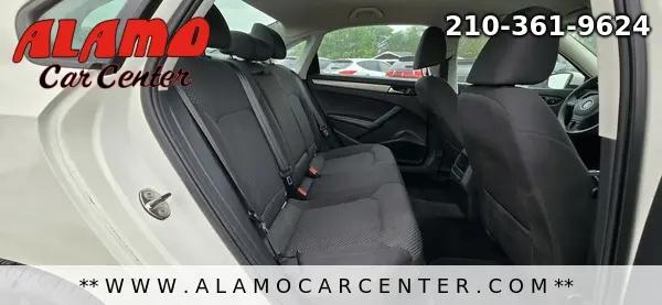 2012 Volkswagen Passat 2.5L S