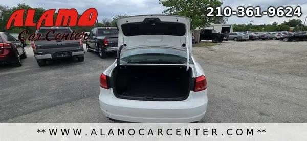 2012 Volkswagen Passat 2.5L S