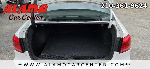 2012 Volkswagen Passat 2.5L S