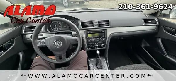2012 Volkswagen Passat 2.5L S