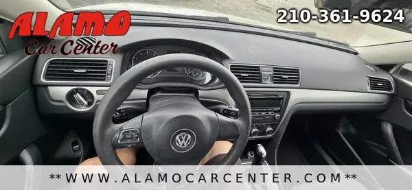 2012 Volkswagen Passat 2.5L S