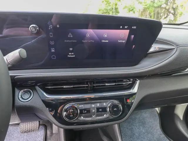 2025 Buick NV Sport Touring FWD
