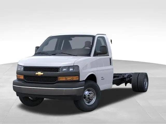 2026 Chevrolet Express Cutaway Work Van