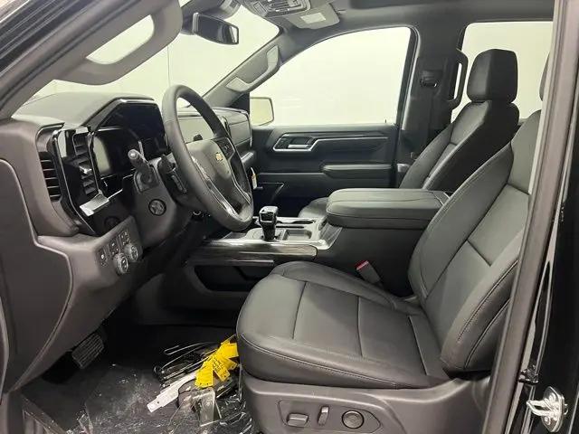 2026 Chevrolet Silverado 1500 4WD Crew Cab Short Bed LTZ