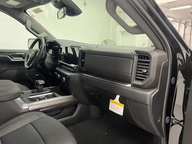 2026 Chevrolet Silverado 1500 4WD Crew Cab Short Bed LTZ
