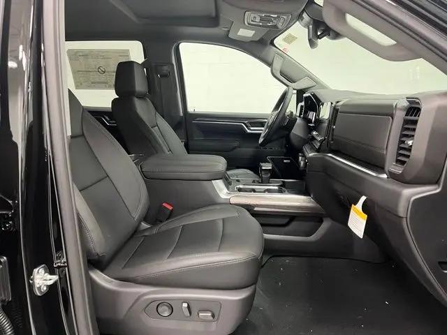 2026 Chevrolet Silverado 1500 4WD Crew Cab Short Bed LTZ