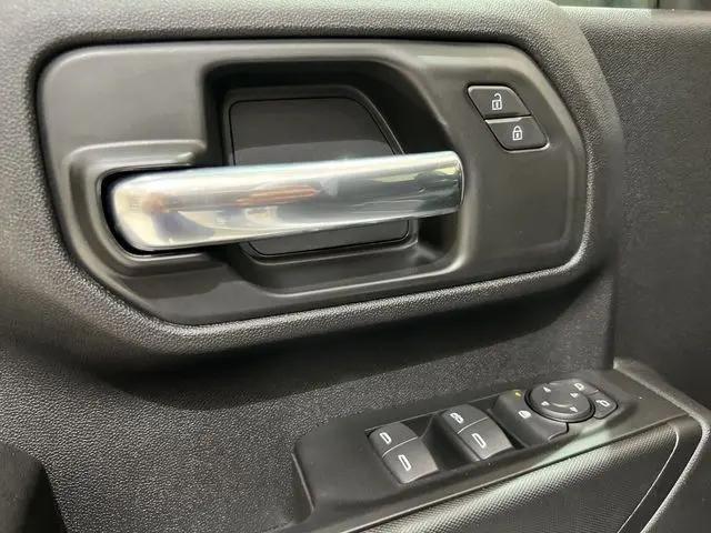 2026 GMC Sierra 3500HD Crew Cab, Long Bed, Pro Dual Rear Wheel, 4WD