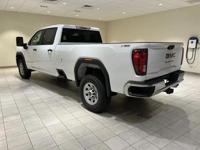 2026 GMC Sierra 3500HD Crew Cab, Long Bed, Pro Dual Rear Wheel, 4WD