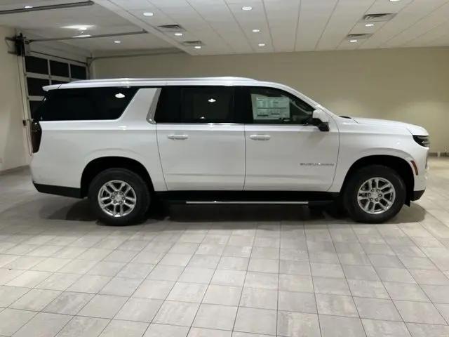 2025 Chevrolet Suburban 2WD LS