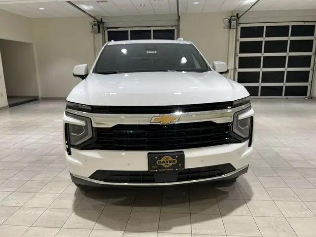 2025 Chevrolet Suburban 2WD LS