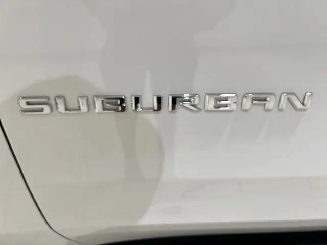 2025 Chevrolet Suburban 2WD LS