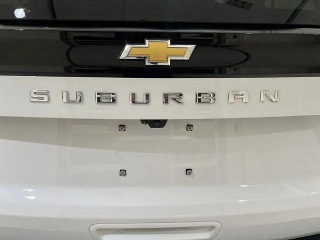 2025 Chevrolet Suburban 2WD LS