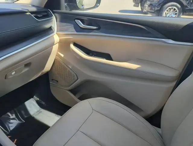 2022 Jeep Grand Cherokee L Limited 4x4