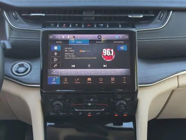 2022 Jeep Grand Cherokee L Limited 4x4