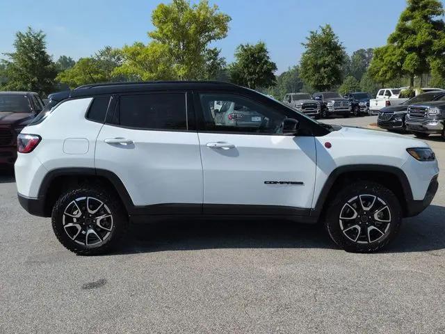 2025 Jeep Compass Trailhawk 4x4