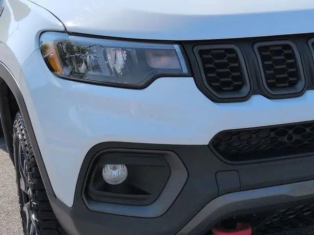 2025 Jeep Compass Trailhawk 4x4
