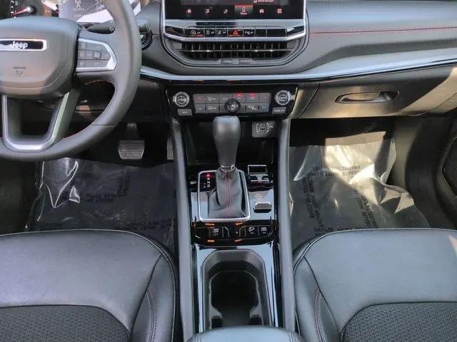 2025 Jeep Compass Trailhawk 4x4