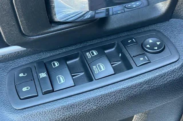 2024 Ram 1500 Classic Warlock Crew Cab 4x4 5'7" Box