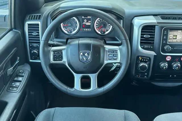 2024 Ram 1500 Classic Warlock Crew Cab 4x4 5'7" Box