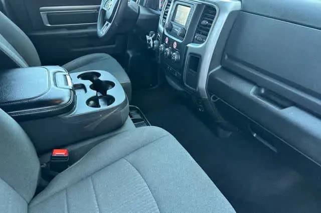2024 Ram 1500 Classic Warlock Crew Cab 4x4 5'7" Box