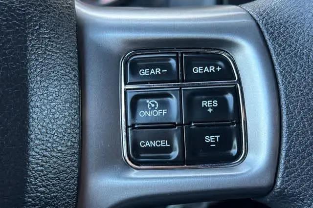 2024 Ram 1500 Classic Warlock Crew Cab 4x4 5'7" Box