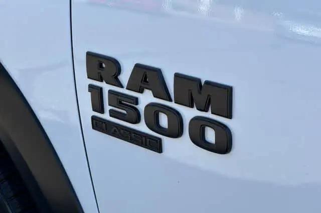 2024 Ram 1500 Classic Warlock Crew Cab 4x4 5'7" Box