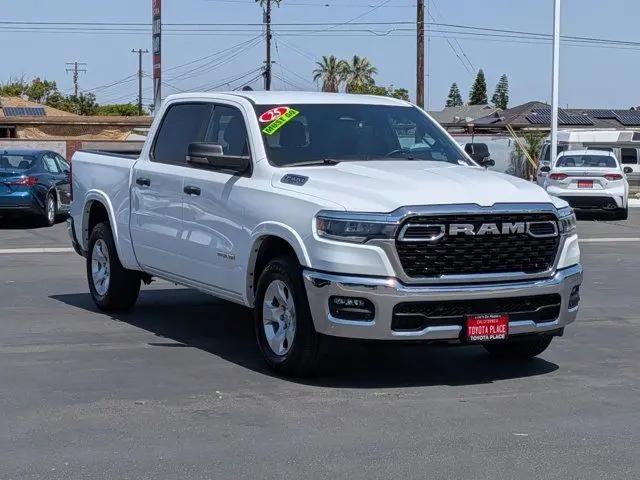 2025 Ram 1500 Big Horn Crew Cab 4x4 5'7" Box