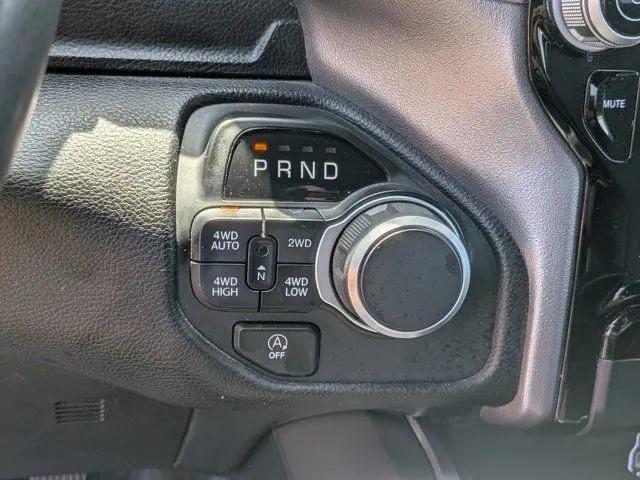 2025 Ram 1500 Big Horn Crew Cab 4x4 5'7" Box
