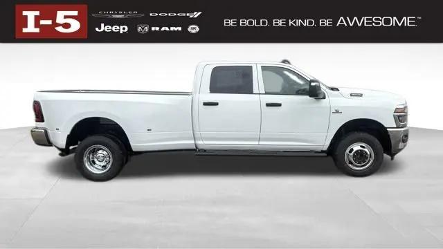 2026 Ram 3500 Tradesman Crew Cab 4x4 8' Box