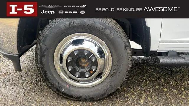 2026 Ram 3500 Tradesman Crew Cab 4x4 8' Box