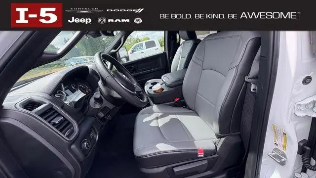 2026 Ram 3500 Tradesman Crew Cab 4x4 8' Box