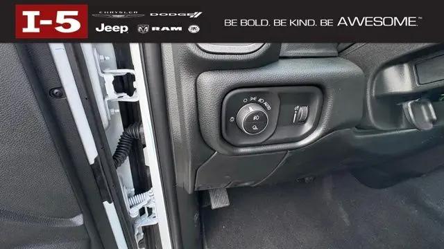 2026 Ram 3500 Tradesman Crew Cab 4x4 8' Box