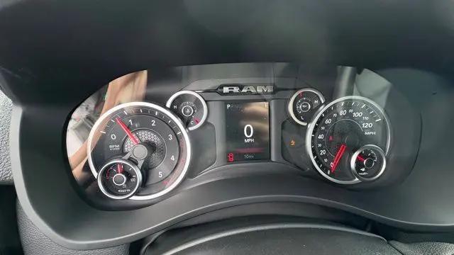 2026 Ram 3500 Tradesman Crew Cab 4x4 8 Box