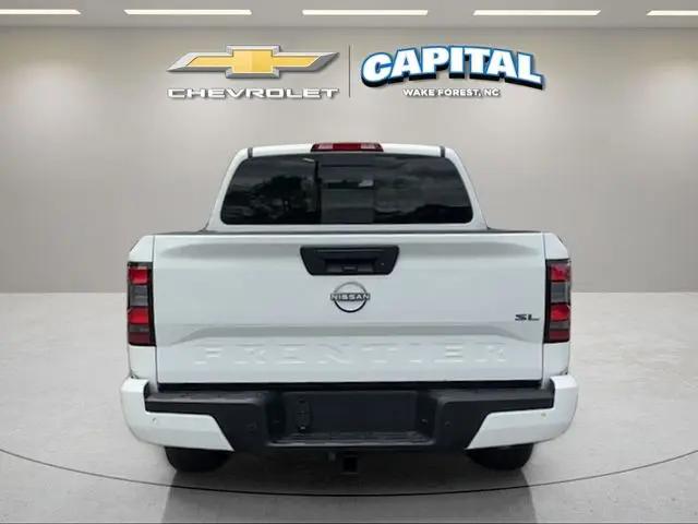 2024 Nissan Frontier Crew Cab SL 4x2