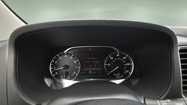 2024 Nissan Frontier Crew Cab SL 4x2