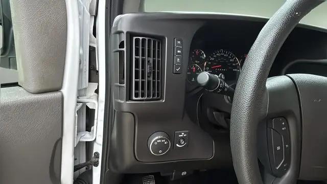 2024 GMC Savana Cargo RWD 2500 Regular Wheelbase Work Van