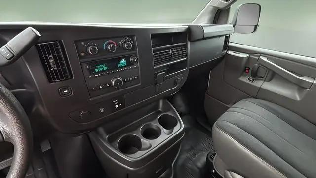 2024 GMC Savana Cargo RWD 2500 Regular Wheelbase Work Van
