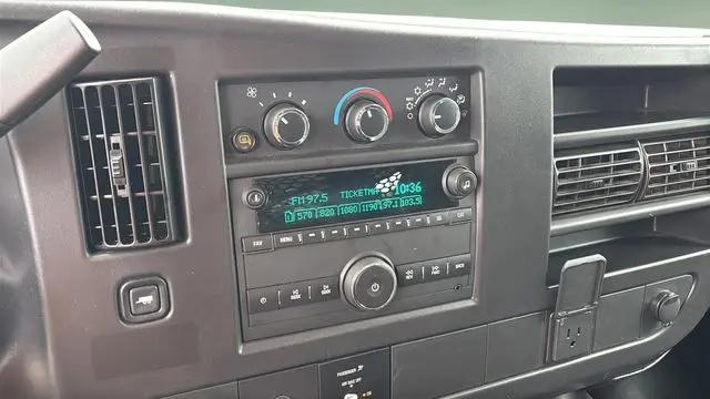 2024 GMC Savana Cargo RWD 2500 Regular Wheelbase Work Van