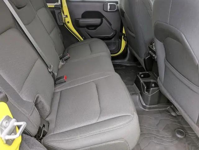 2022 Jeep Wrangler Unlimited Sport Altitude 4x4