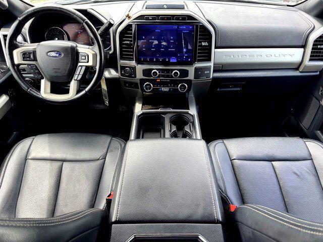 2022 Ford F-350 LARIAT