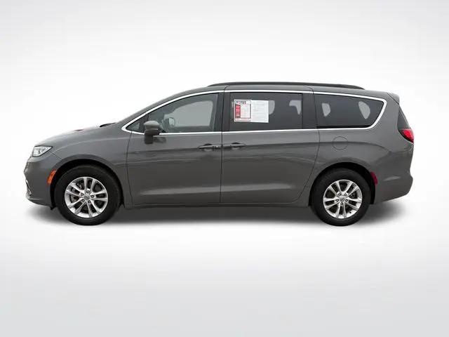 2022 Chrysler Pacifica Touring AWD