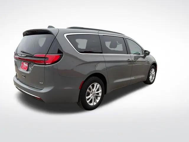 2022 Chrysler Pacifica Touring AWD