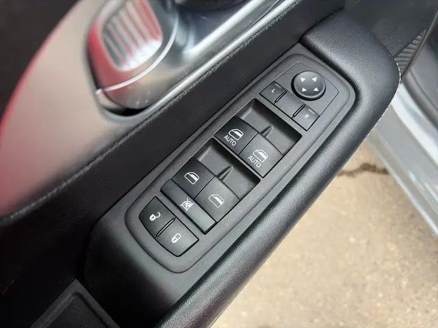 2022 Chrysler Pacifica Touring AWD