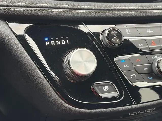 2022 Chrysler Pacifica Touring AWD