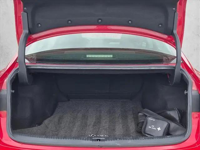 2018 Lexus IS 300 IS 300