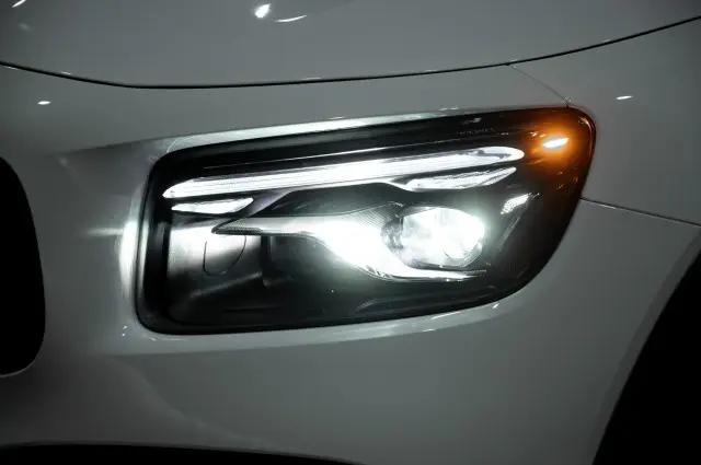 2026 Mercedes-Benz GLB 4MATIC